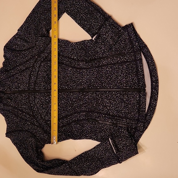 LULULEMON Classic DEFINE Jacket size 6 FREE SPIRIT Black Ice Gray *NULUX - Picture 9 of 9